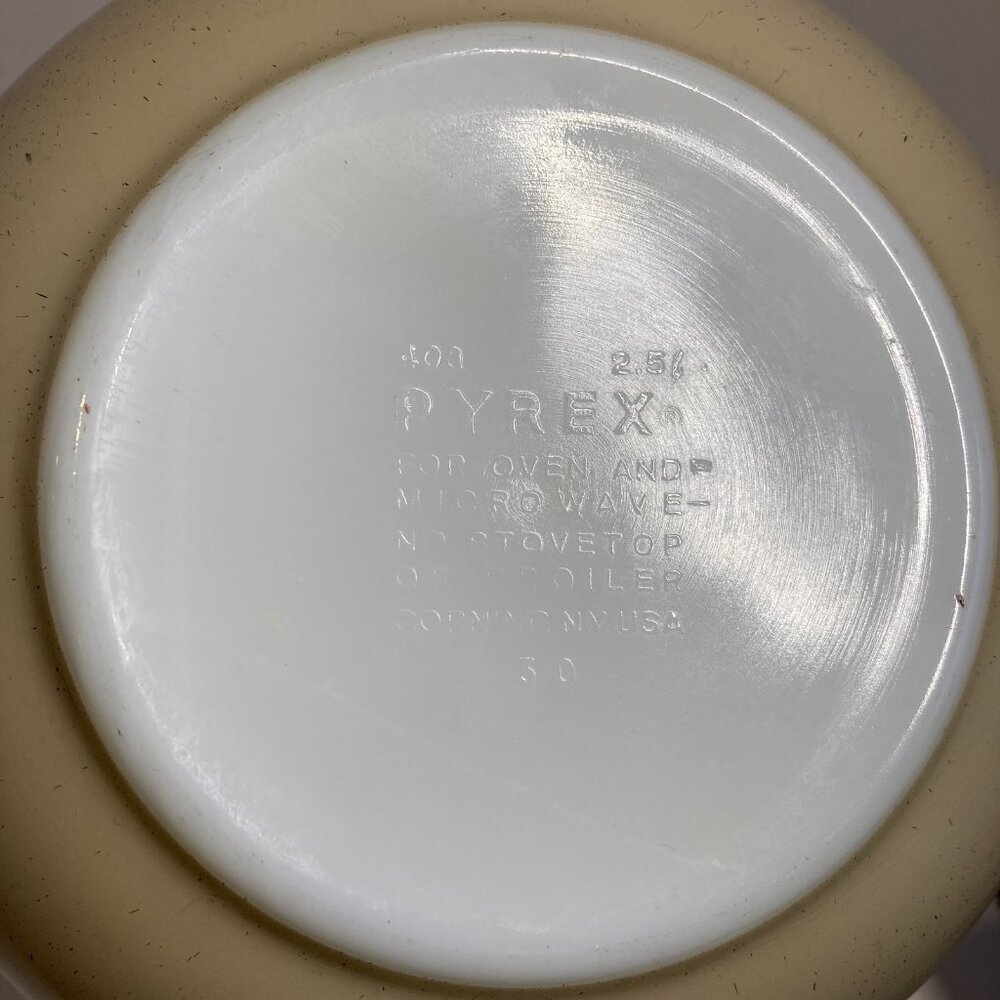 Vintage Pyrex Forest Fancies Mushroom #403 And #401 Nesting Mixing Bowls Set - Picture 11 of 11